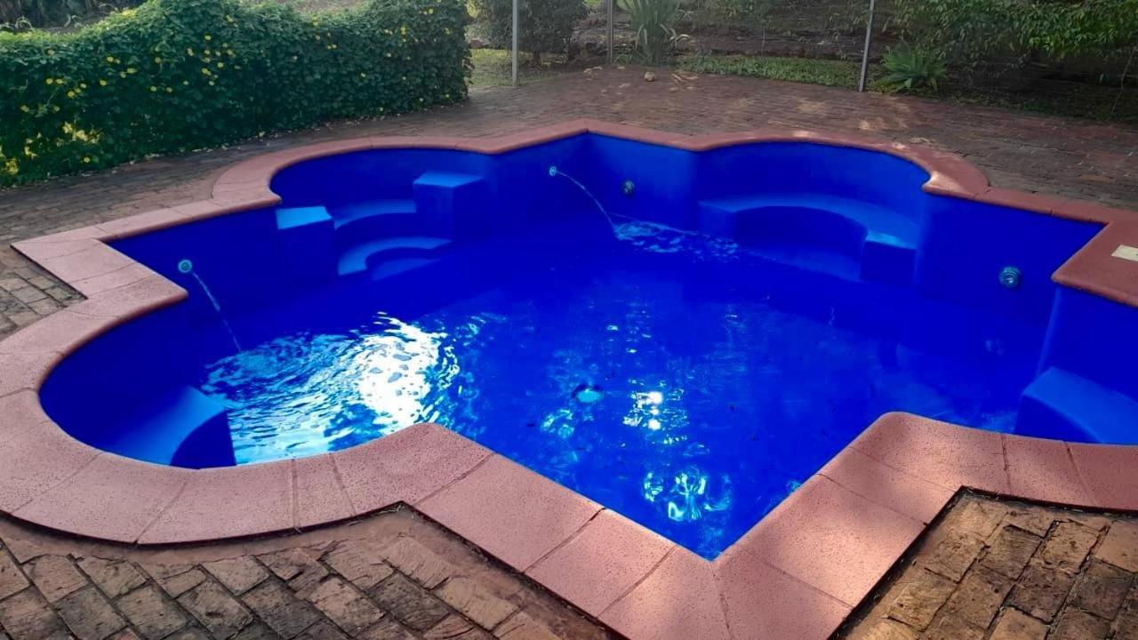 Posada Yvoty Otel Puerto Iguazú Dış mekan fotoğraf